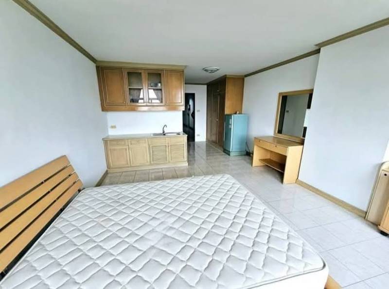 Studio near MRT Lat Phrao · 1 bedroom · 32 SqM · Floor 7 · Chatuchak, Bangkok · Photo 4 Studio near MRT Lat Phrao 1-bedroom in Chatuchak, Bangkok – photo 4