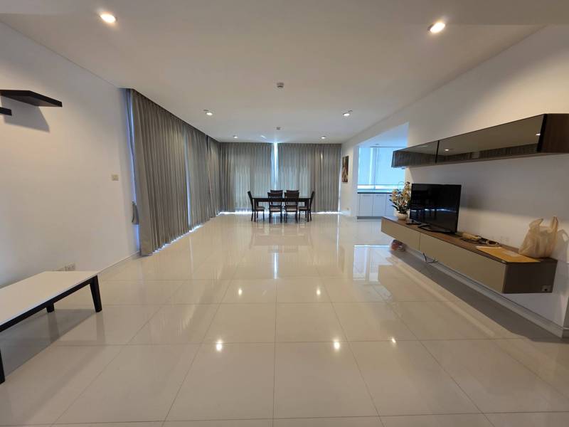 Fullerton · 3 bedroom · 172 SqM · Ekkamai, Bangkok · Photo 2 Fullerton 3-bedroom Condo in Ekkamai, Bangkok – photo 2
