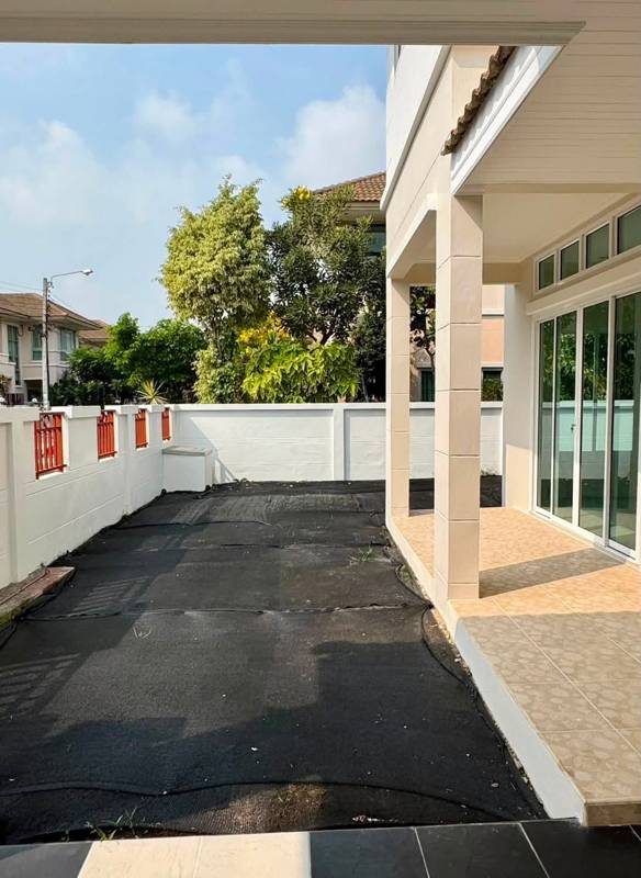 Preecha Suwintawong Village · 2 bedroom · 204 SqM · Photo 2 Preecha Suwintawong Village 2-bedroom Detached House – photo 2