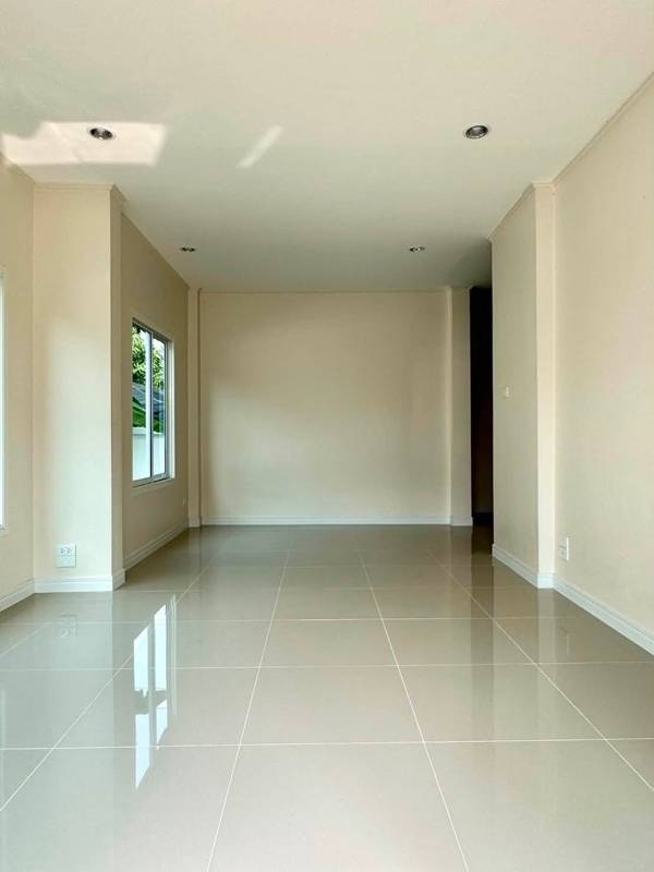 Preecha Suwintawong Village · 2 bedroom · 204 SqM · Photo 4 Preecha Suwintawong Village 2-bedroom Detached House – photo 4