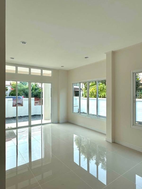 Preecha Suwintawong Village · 2 bedroom · 204 SqM · Photo 5 Preecha Suwintawong Village 2-bedroom Detached House – photo 5