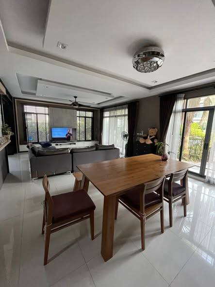 The Palm Pattanakarn · 4 bedroom · 320 SqM · Floor 2 · Pattanakarn, Bangkok · Photo 3 The Palm Pattanakarn 4-bedroom Detached House in Pattanakarn, Bangkok – photo 3