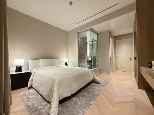 Four Seasons Private Residences · 2 bedroom · 124 SqM · Floor 48 · Sathorn, Bangkok · Photo 1 Four Seasons Private Residences 2-bedroom Condo in Sathorn, Bangkok – photo 1