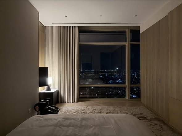 Four Seasons Private Residences · 2 bedroom · 124 SqM · Floor 48 · Sathorn, Bangkok · Photo 2 Four Seasons Private Residences 2-bedroom Condo in Sathorn, Bangkok – photo 2