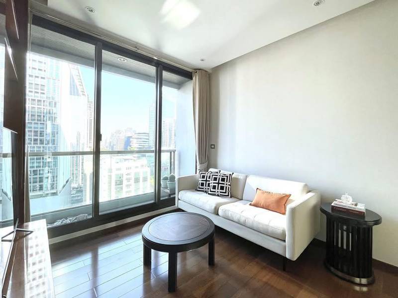 The Address Sukhumvit 28 · 1 bedroom · 45 SqM · Floor 18 · Phrom Phong, Bangkok · Photo 1 The Address Sukhumvit 28 1-bedroom Condo in Phrom Phong, Bangkok – photo 1