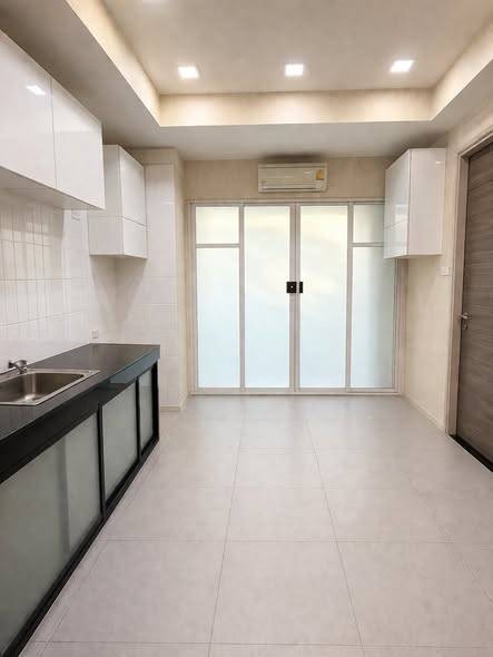 Supalai Prima Riva · 5 bedroom · 255 SqM · Floor 4 · Rama 3, Bangkok · Photo 4 Supalai Prima Riva 5-bedroom Commercial Building in Rama 3, Bangkok – photo 4