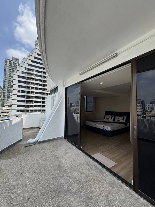 Supalai Place Sukhumvit 39 · 2 bedroom · 135 SqM · Floor 12 · Watthana, Bangkok · Photo 3 Supalai Place Sukhumvit 39 2-bedroom Condo in Watthana, Bangkok – photo 3