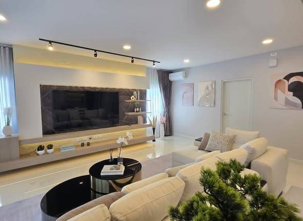 Centro Bangna · 4 bedroom · 300 SqM · Floor 2 · Bang Na, Bangkok · Photo 3 Centro Bangna 4-bedroom Detached House in Bang Na, Bangkok – photo 3