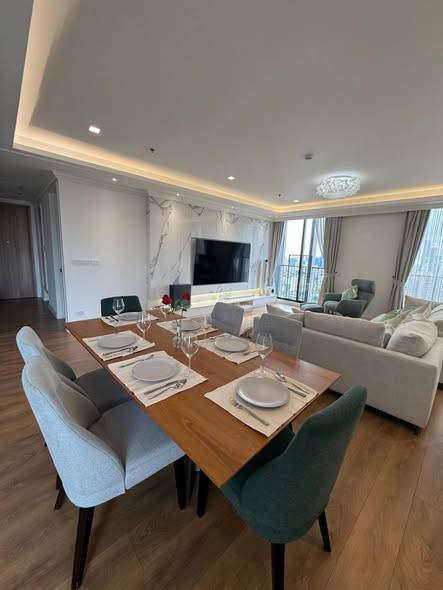 Noble Around 33 · 3 bedroom · 135.85 SqM · Floor 28 · Phrom Phong, Bangkok · Photo 3 Noble Around 33 3-bedroom Condo in Phrom Phong, Bangkok – photo 3