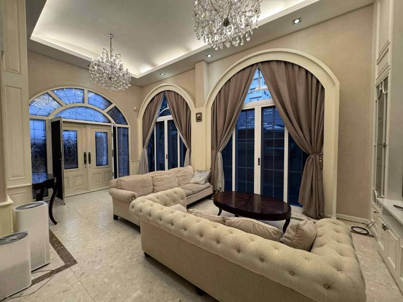 Pool Villa in Sukhumvit 26 · 4 bedroom · 280 SqM · Phrom Phong, Bangkok · Photo 4 Pool Villa in Sukhumvit 26 4-bedroom Detached House in Phrom Phong, Bangkok – photo 4