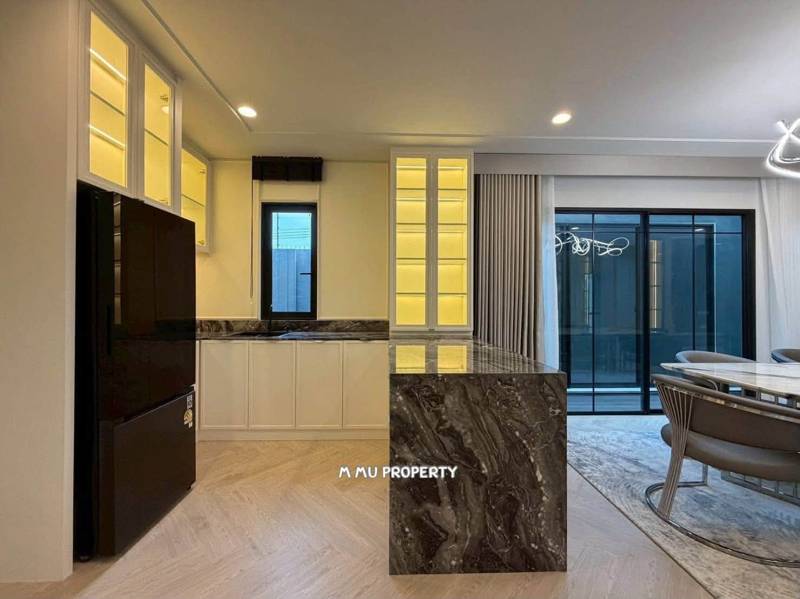 Setthasiri Wongwaen-Chatuchot · 4 bedroom · 340 SqM · Floor 1 · Khlong Sam Wa, Bangkok · Photo 5 Setthasiri Wongwaen-Chatuchot 4-bedroom Detached House in Khlong Sam Wa, Bangkok – photo 5