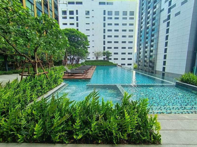Lumpini Suite Phetchaburi-Makkasan · 1 bedroom · 30 SqM · Floor 20 · Nana, Bangkok · Photo 3 Lumpini Suite Phetchaburi-Makkasan 1-bedroom Condo in Nana, Bangkok – photo 3