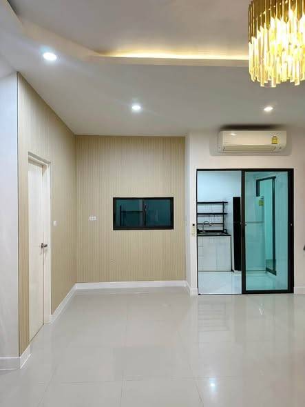 Pleno Sukhumvit-Bangna · 3 bedroom · Bang Na, Bangkok · Photo 4 Pleno Sukhumvit-Bangna 3-bedroom Townhouse in Bang Na, Bangkok – photo 4