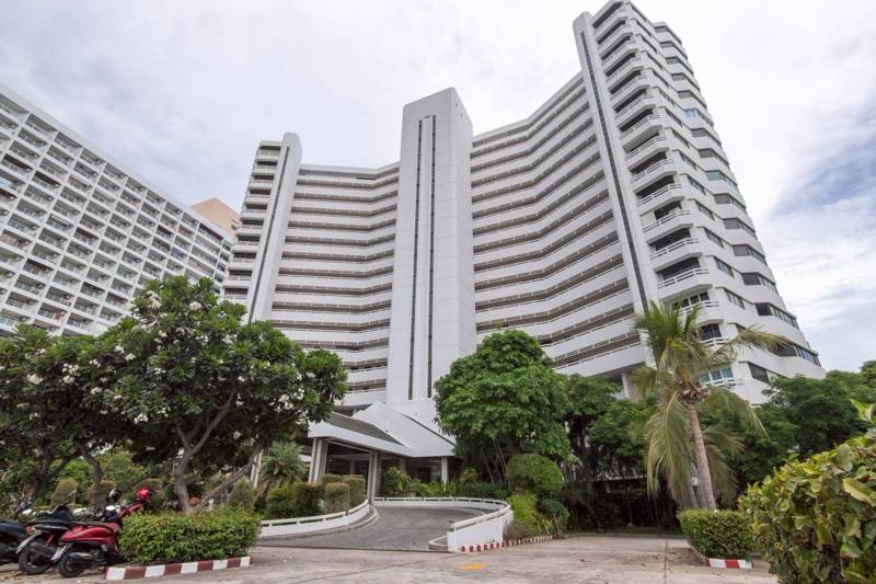Grand Condotel · 1 bedroom · 93.6 SqM · Floor 9 · Jomtien, Chon Buri · Photo 1 Grand Condotel 1-bedroom Condo in Jomtien, Chon Buri – photo 1