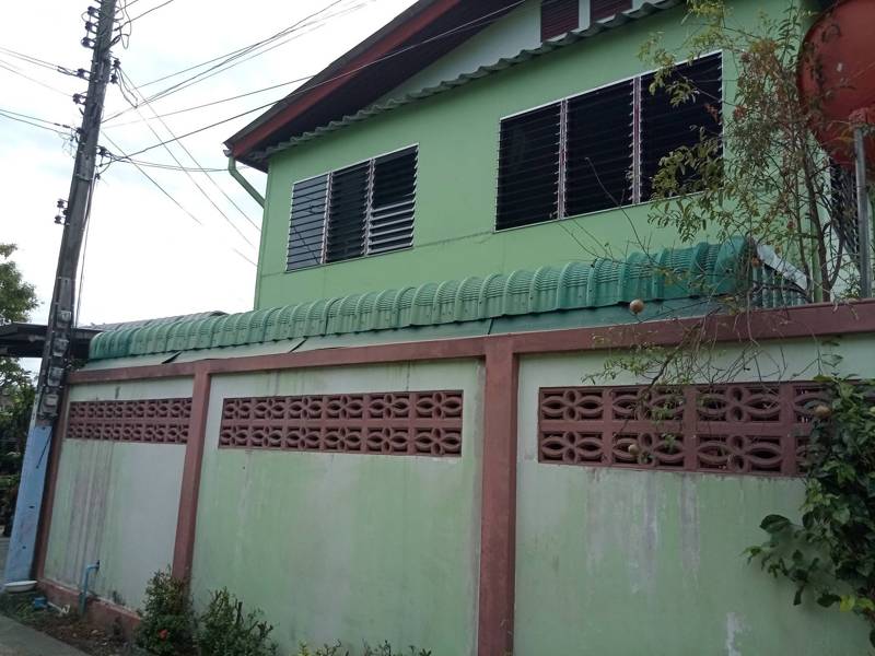 Land with Old House, Pracha Uthit 54 Yai 9 · 4 bedroom · 360 SqM · Photo 3 Land with Old House, Pracha Uthit 54 Yai 9 4-bedroom Detached House – photo 3