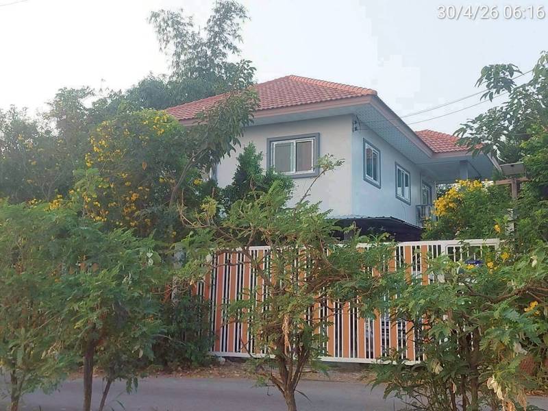 2-Storey Pet-Friendly House for Rent in Min Buri · 2 bedroom · 480 SqM · Floor 1 · Photo 1 2-Storey Pet-Friendly House for Rent in Min Buri 2-bedroom Detached House – photo 1