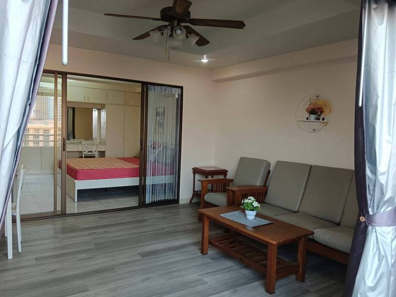 Pattaya Tai Center Condo · 1 bedroom · 50 SqM · Floor 7 · Bang Lamung, Chon Buri · Photo 5 Pattaya Tai Center Condo 1-bedroom Condo in Bang Lamung, Chon Buri – photo 5