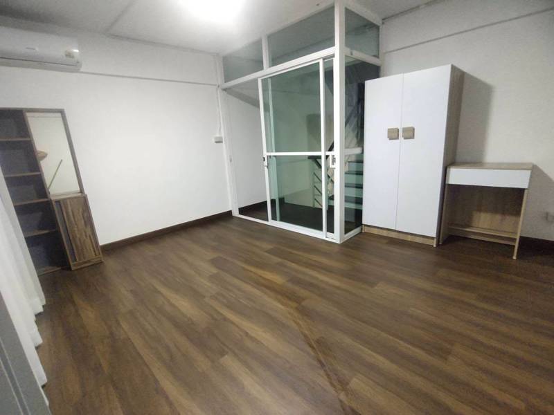 House in Soi Sukonthasawat 36 · 4 bedroom · 120 SqM · Floor 1 · Photo 2 House in Soi Sukonthasawat 36 4-bedroom Detached House – photo 2