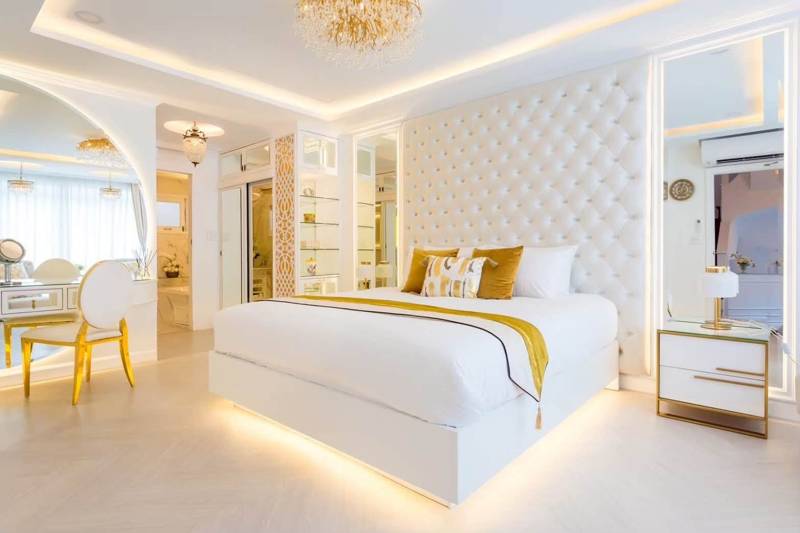 Private Home with South Facing Garden Near Crystal Park · 4 bedroom · 260 SqM · Floor 4 · Lat Phrao, Bangkok · Photo 1 Private Home with South Facing Garden Near Crystal Park 4-bedroom Townhouse in Lat Phrao, Bangkok – photo 1