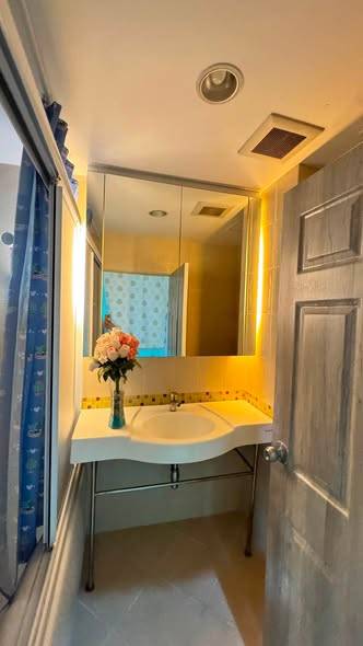 Spacious 1-bedroom near BTS/MRT Lat Phrao Station · 1 bedroom · 41.57 SqM · Lat Phrao, Bangkok · Photo 4 Spacious 1-bedroom near BTS/MRT Lat Phrao Station 1-bedroom Condo in Lat Phrao, Bangkok – photo 4