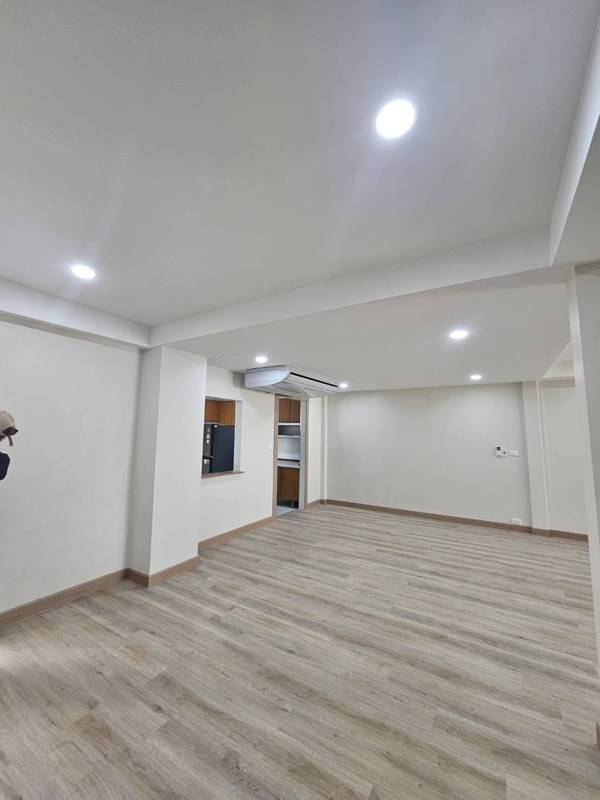 Townhouse near BTS Ekamai · 3 bedroom · 100 SqM · Floor 2 · Photo 4 Townhouse near BTS Ekamai 3-bedroom Office – photo 4
