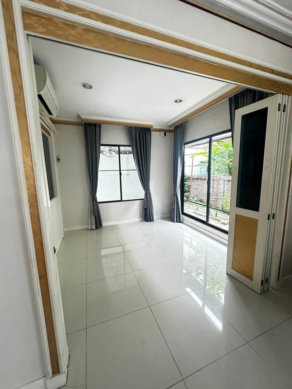 Passorn Prestige Bangna-Suvarnabhumi · 3 bedroom · 222 SqM · Photo 3 Passorn Prestige Bangna-Suvarnabhumi 3-bedroom Detached House – photo 3