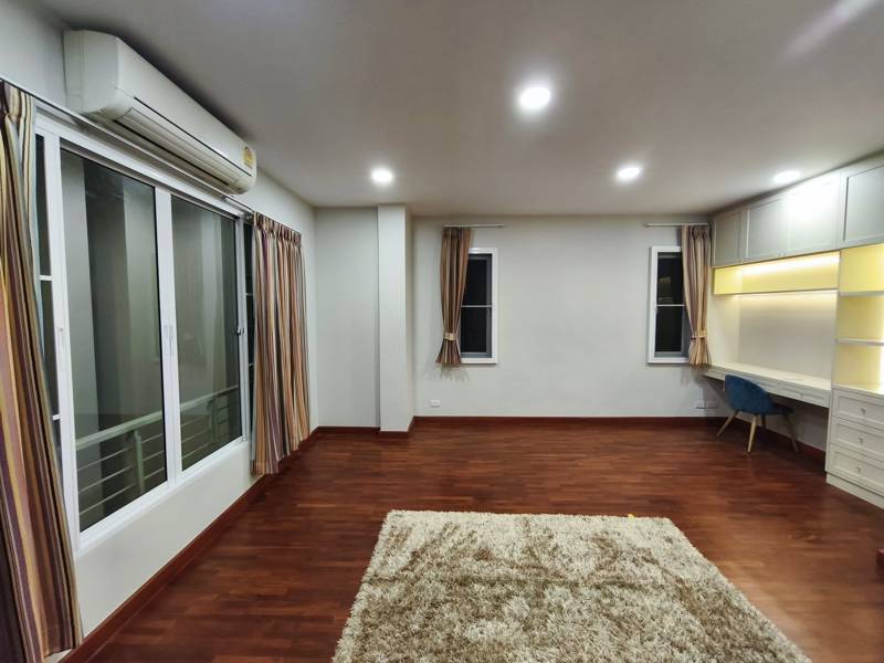 Baan Klang Krung The Nice Ratchavipha · 5 bedroom · 310 SqM · Floor 3 · Chatuchak, Bangkok · Photo 3 Baan Klang Krung The Nice Ratchavipha 5-bedroom Detached House in Chatuchak, Bangkok – photo 3