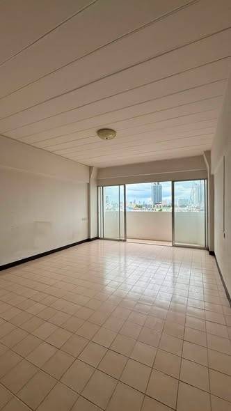 T.C. Tower · 1 bedroom · 33 SqM · Floor 8 · Ratchada, Bangkok · Photo 2 T.C. Tower 1-bedroom Condo in Ratchada, Bangkok – photo 2
