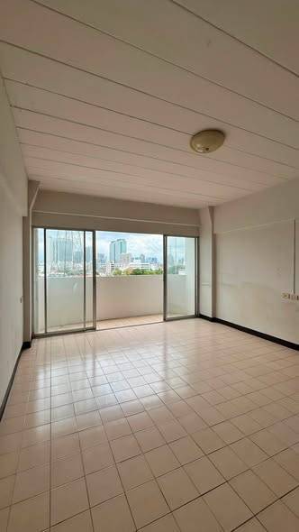 T.C. Tower · 1 bedroom · 33 SqM · Floor 8 · Ratchada, Bangkok · Photo 3 T.C. Tower 1-bedroom Condo in Ratchada, Bangkok – photo 3