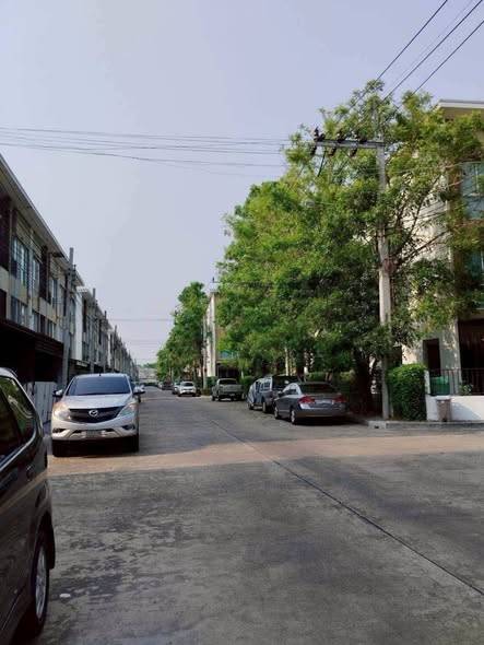 Bless Town Ramintra 127 · 3 bedroom · 182 SqM · Photo 2 Bless Town Ramintra 127 3-bedroom Townhouse – photo 2