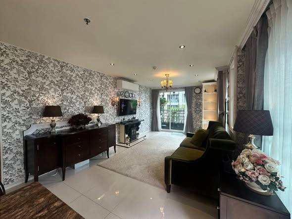 Serene Place Sukhumvit 24 · 2 bedroom · 85 SqM · Floor 5 · Phrom Phong, Bangkok · Photo 4 Serene Place Sukhumvit 24 2-bedroom Condo in Phrom Phong, Bangkok – photo 4