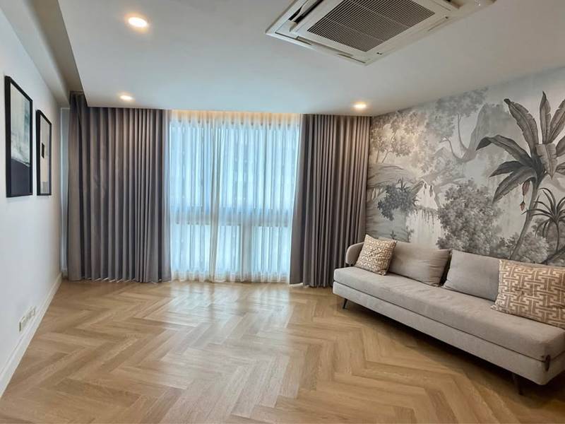 President Park Sukhumvit 24 · 4 bedroom · 223 SqM · Floor 17 · Phrom Phong, Bangkok · Photo 2 President Park Sukhumvit 24 4-bedroom Condo in Phrom Phong, Bangkok – photo 2