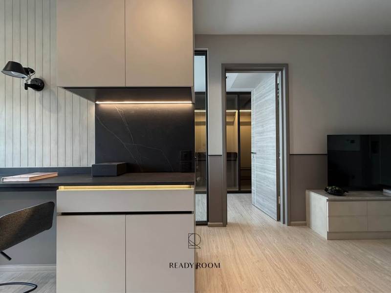 The Room Sukhumvit 38 · 1 bedroom · 45 SqM · Floor 10 · Khlong Toei, Bangkok · Photo 2 The Room Sukhumvit 38 1-bedroom Condo in Khlong Toei, Bangkok – photo 2