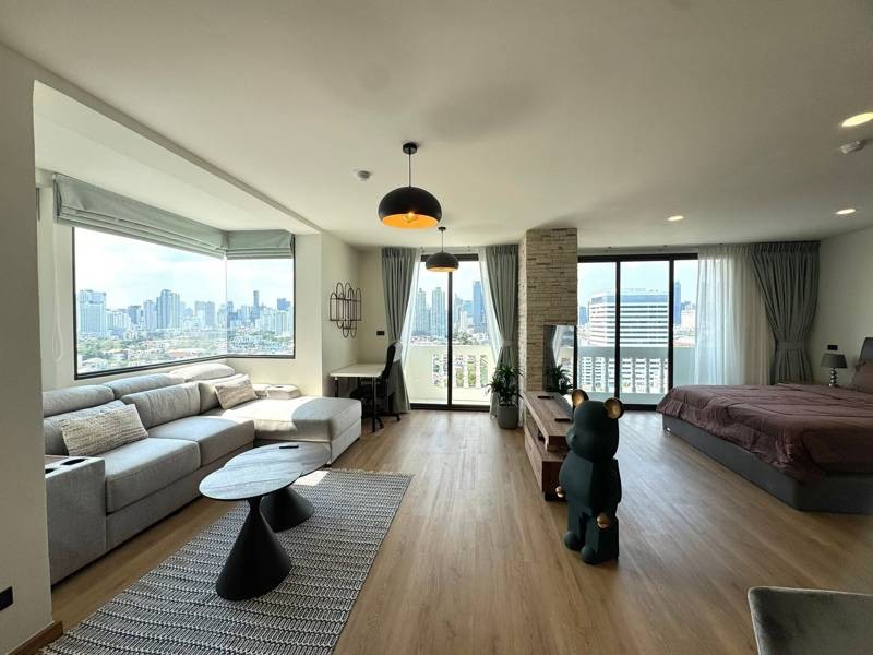 J.C. Tower · 1 bedroom · 55 SqM · Floor 17 · Phetchaburi Road, Bangkok · Photo 1 J.C. Tower 1-bedroom Condo in Phetchaburi Road, Bangkok – photo 1