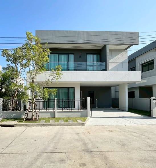 Centro Bangna · 4 bedroom · 209 SqM · Bang Na, Bangkok · Photo 1 Centro Bangna 4-bedroom Detached House in Bang Na, Bangkok – photo 1