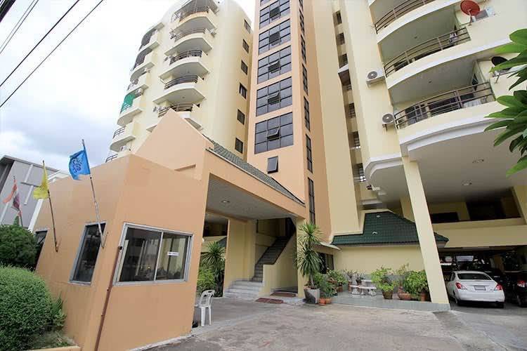 The Living Tower Sukhumvit 64/1 · 2 bedroom · 52 SqM · Floor 6 · Punnawithi, Bangkok · Photo 2 The Living Tower Sukhumvit 64/1 2-bedroom Condo in Punnawithi, Bangkok – photo 2