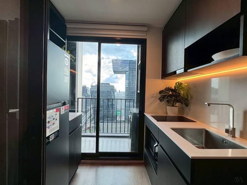 Nue District R9 · 1 bedroom · 30.2 SqM · Floor 31 · Huai Khwang, Bangkok · Photo 5 Nue District R9 1-bedroom Condo in Huai Khwang, Bangkok – photo 5