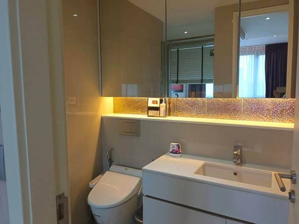 H Sukhumvit 43 · 2 bedroom · 65 SqM · Floor 10 · Phrom Phong, Bangkok · Photo 5 H Sukhumvit 43 2-bedroom Condo in Phrom Phong, Bangkok – photo 5
