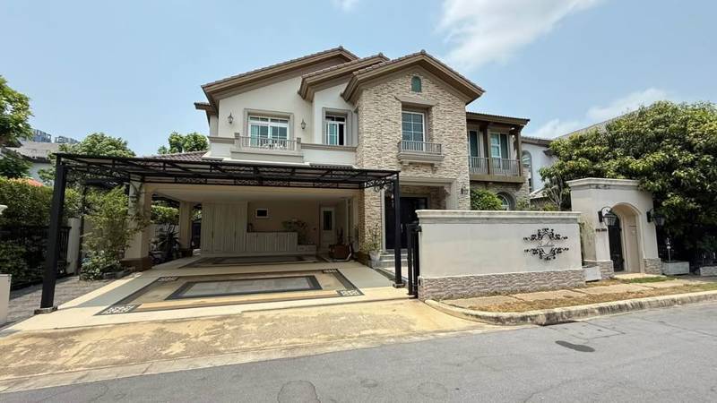 Nantawan Bangna KM 7 · 4 bedroom · 440 SqM · Bang Na, Bangkok · Photo 1 Nantawan Bangna KM 7 4-bedroom Detached House in Bang Na, Bangkok – photo 1