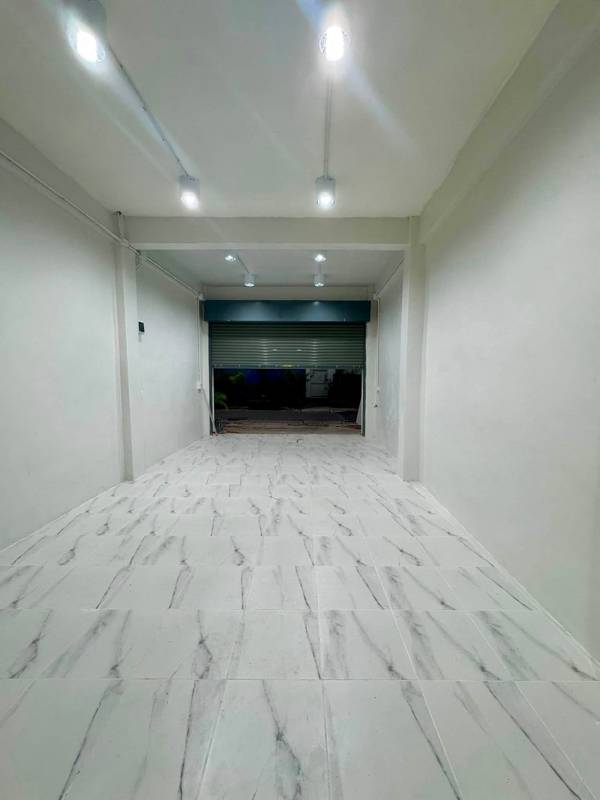Sathorn 11 Pet Friendly 4-Story Townhouse · 4 bedroom · 180 SqM · Floor 4 · Photo 2 Sathorn 11 Pet Friendly 4-Story Townhouse 4-bedroom Townhouse – photo 2