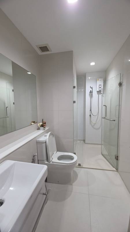 Life One Wireless · 1 bedroom · 38 SqM · Floor 17 · Ploenchit, Bangkok · Photo 4 Life One Wireless 1-bedroom Condo in Ploenchit, Bangkok – photo 4