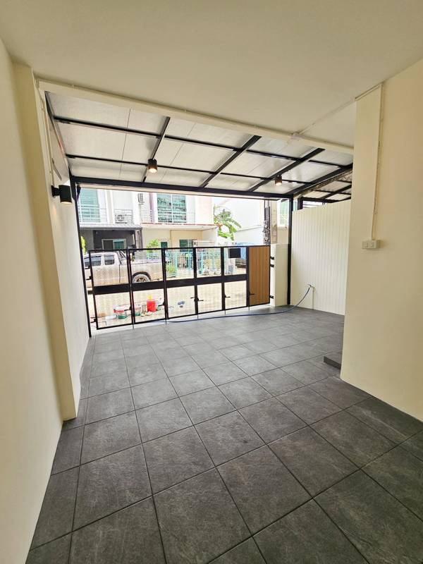 Pruksatown Next Loft Bangna KM.5 · 3 bedroom · 64 SqM · Photo 3 Pruksatown Next Loft Bangna KM.5 3-bedroom Townhouse – photo 3