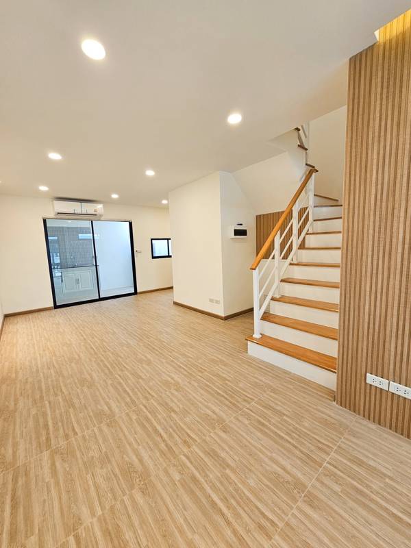 Pruksatown Next Loft Bangna KM.5 · 3 bedroom · 64 SqM · Photo 4 Pruksatown Next Loft Bangna KM.5 3-bedroom Townhouse – photo 4