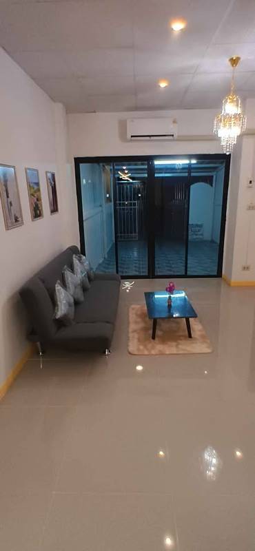 Townhouse near Khlong Bang Phai Station – Pet Friendly · 3 bedroom · 120 SqM · Floor 1 · Chatuchak, Bangkok · Photo 4 Townhouse near Khlong Bang Phai Station – Pet Friendly 3-bedroom Townhouse in Chatuchak, Bangkok – photo 4