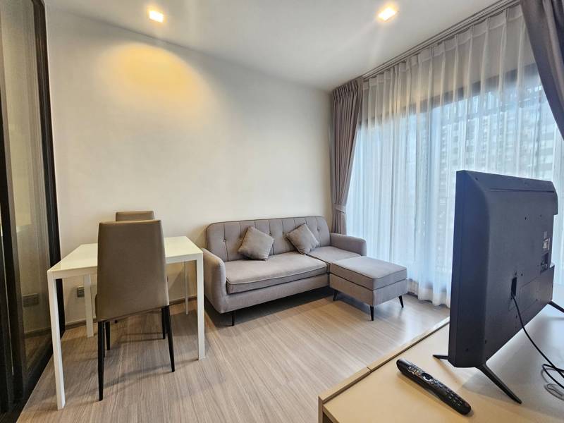 Life Asoke Hype · 1 bedroom · 32 SqM · Floor 33 · Rama 9, Bangkok · Photo 3 Life Asoke Hype 1-bedroom Condo in Rama 9, Bangkok – photo 3