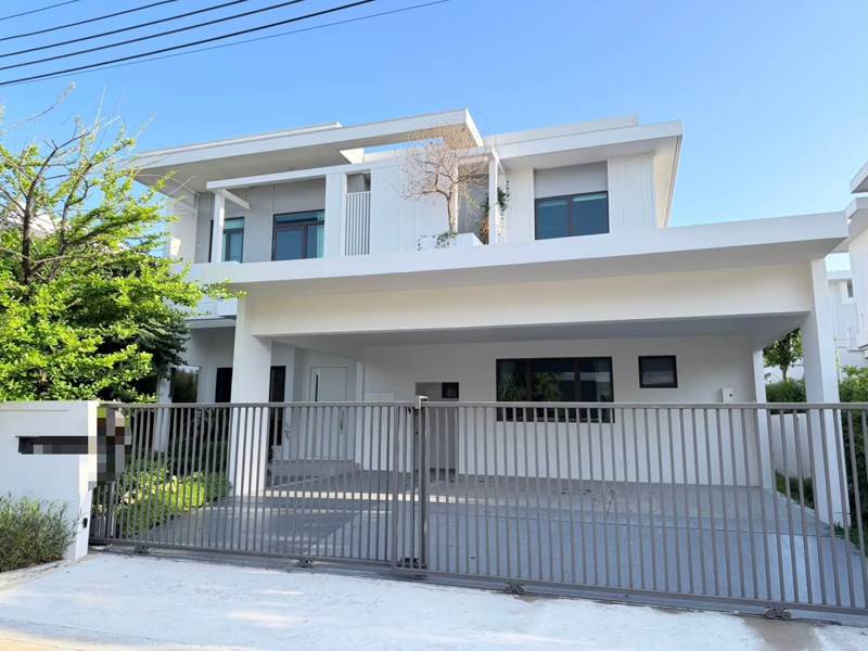 Mantana Bangna Km.15 · 4 bedroom · 240 SqM · Floor 1 · Photo 1 Mantana Bangna Km.15 4-bedroom Detached House – photo 1