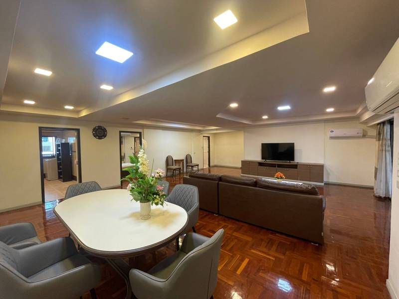 D.H. Grand Tower · 3 bedroom · 280 SqM · Floor 4 · Phrom Phong, Bangkok · Photo 5 D.H. Grand Tower 3-bedroom Condo in Phrom Phong, Bangkok – photo 5