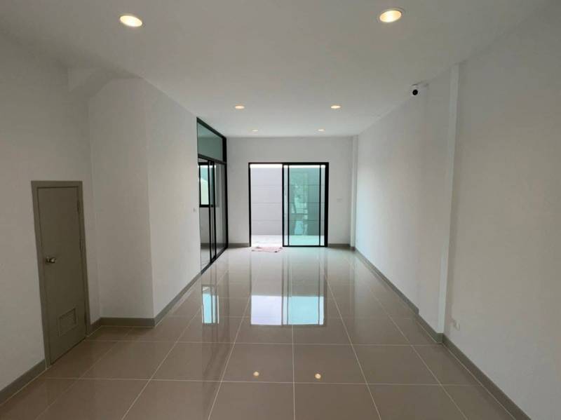 Premium Place Ramintra - Maiyarap · 4 bedroom · 178 SqM · Floor 3 · Photo 5 Premium Place Ramintra - Maiyarap 4-bedroom Townhouse – photo 5