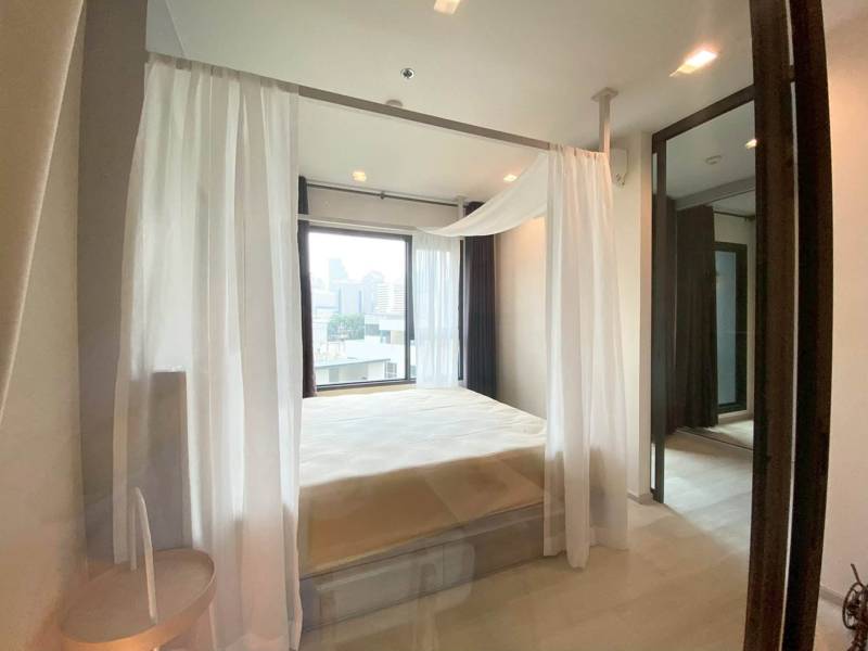 Life One Wireless · 35 SqM · Ploenchit, Bangkok · Photo 3 Life One Wireless Condo in Ploenchit, Bangkok – photo 3