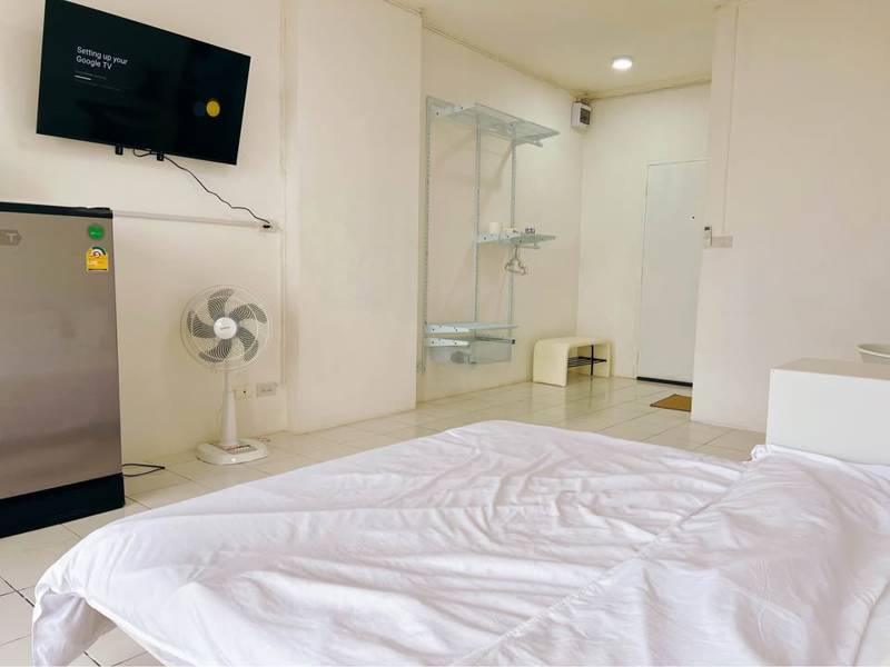 Srinakarin Place Condominium · 64 SqM · Floor 0 · Photo 2 Srinakarin Place Condominium Condo – photo 2